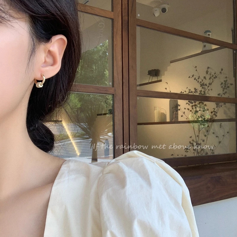 Korean New Zircon Thick Huggie Small Hoop Earrings - Image 3